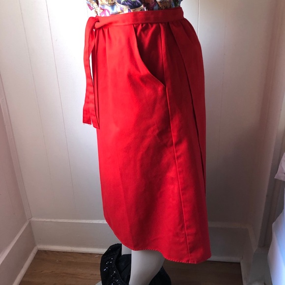 Vintage red wrap skirt - Picture 3 of 6